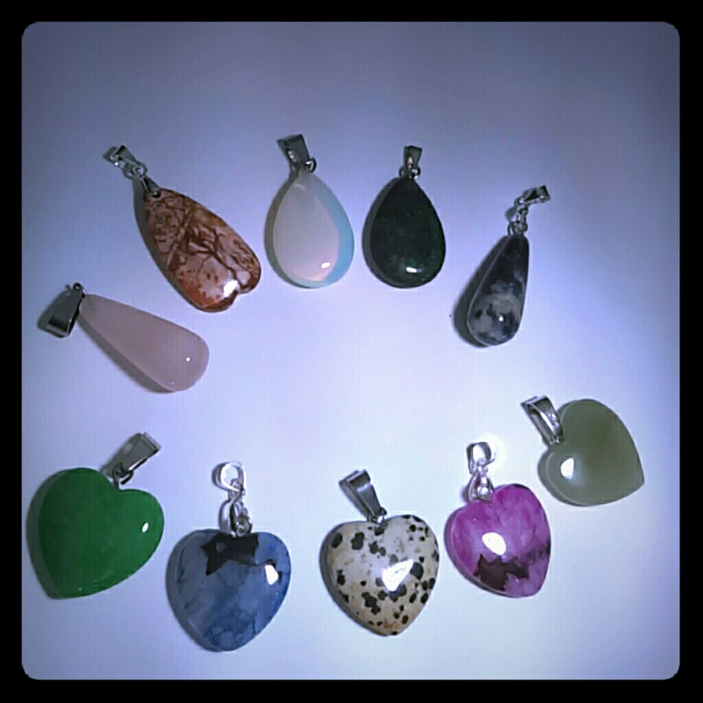 10 Gemstone Pendants Lot